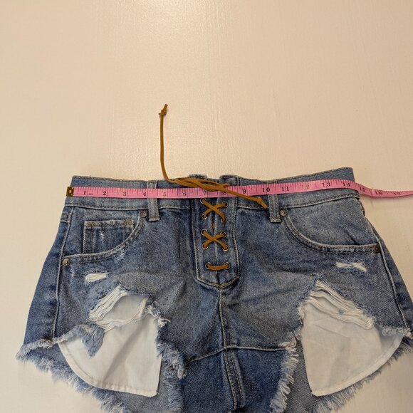 Sincerely Jules Size 1/25 Lace-up Blue Jean Shorts - Picture 6 of 10
